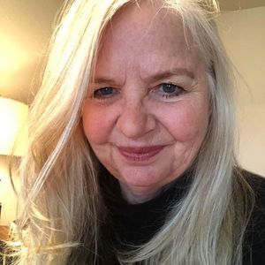 Meet your Posher, Brenda